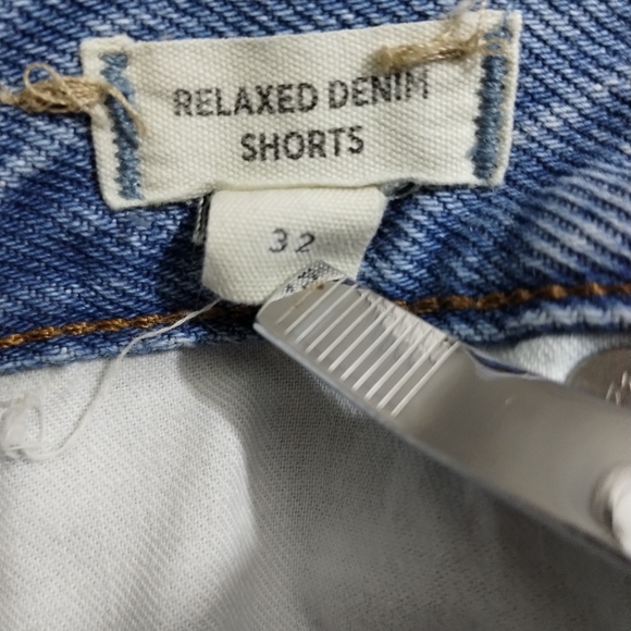Madewell Relaxed Denim Shorts - Picture 7 of 9